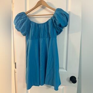 Abercrombie and Fitch Ruched Puff Sleeve
Mini Dress